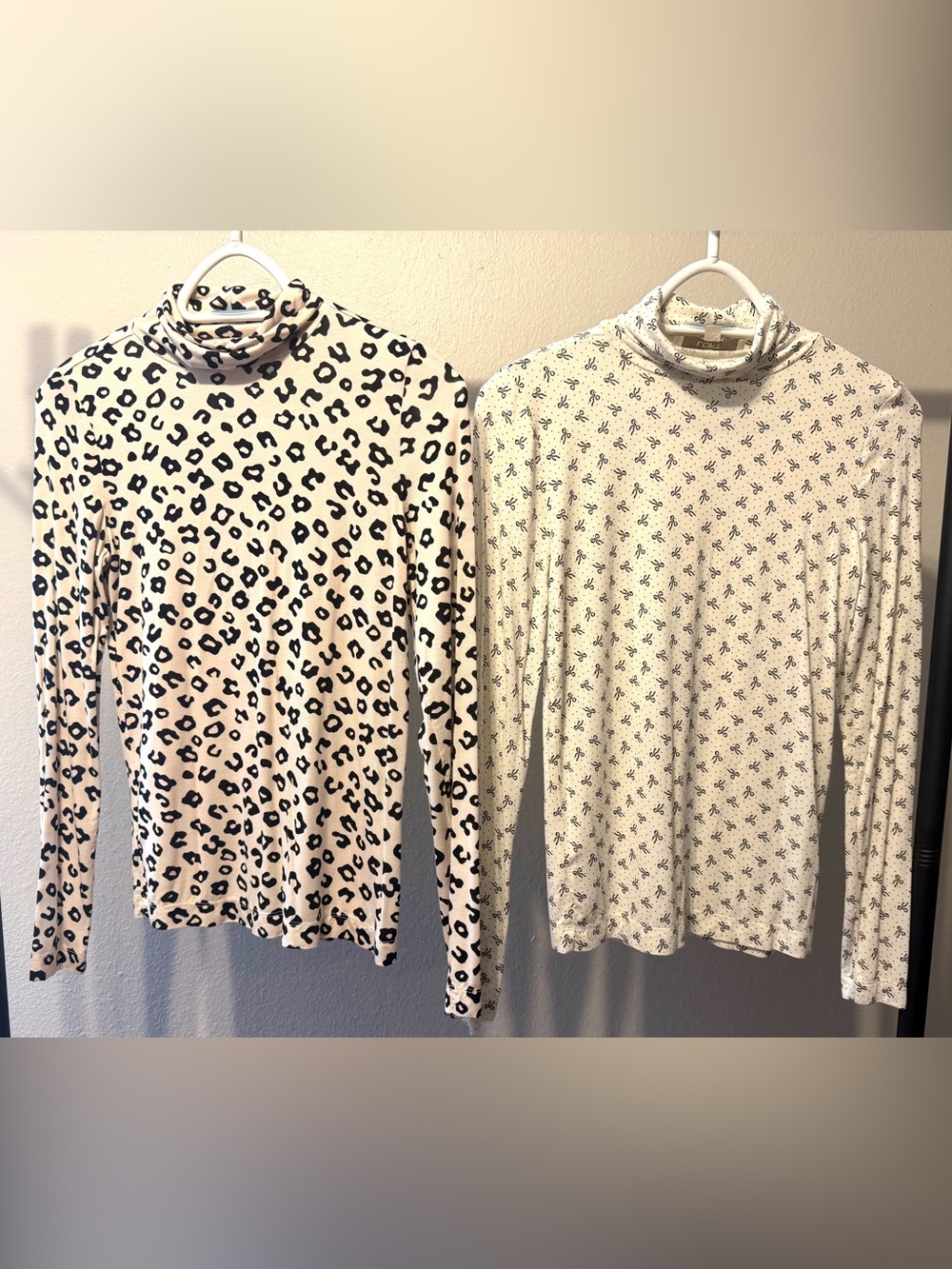 LOFT Leopard and ribbon Print Turtleneck